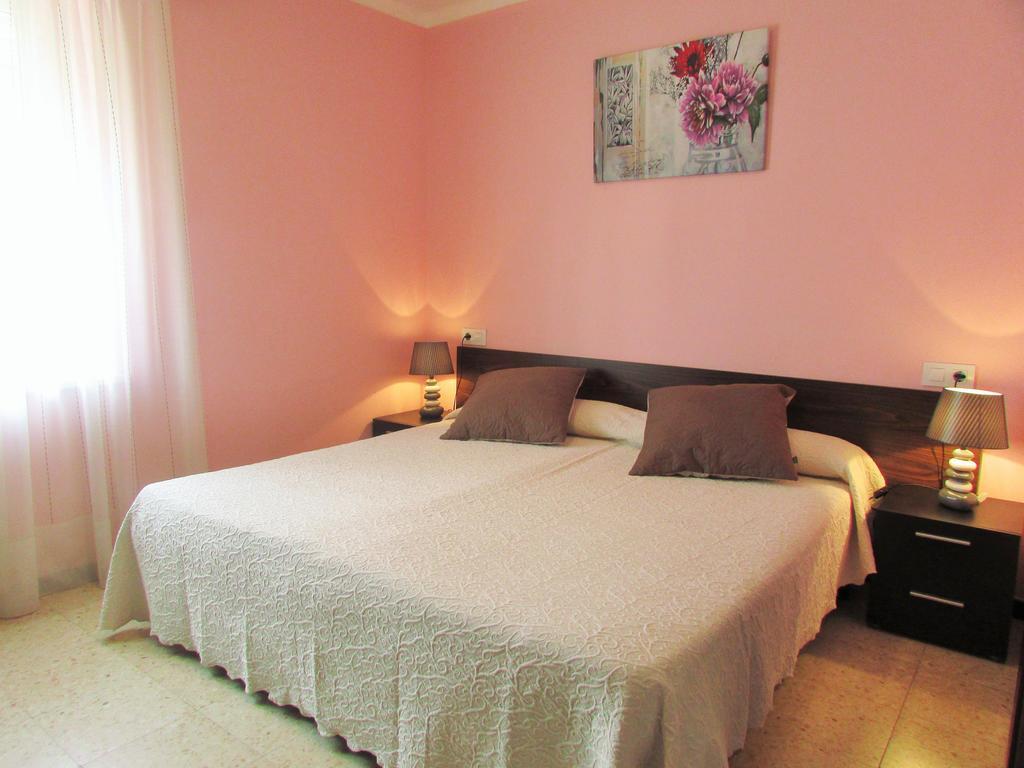 Hostal Can Bassalis بالس الغرفة الصورة