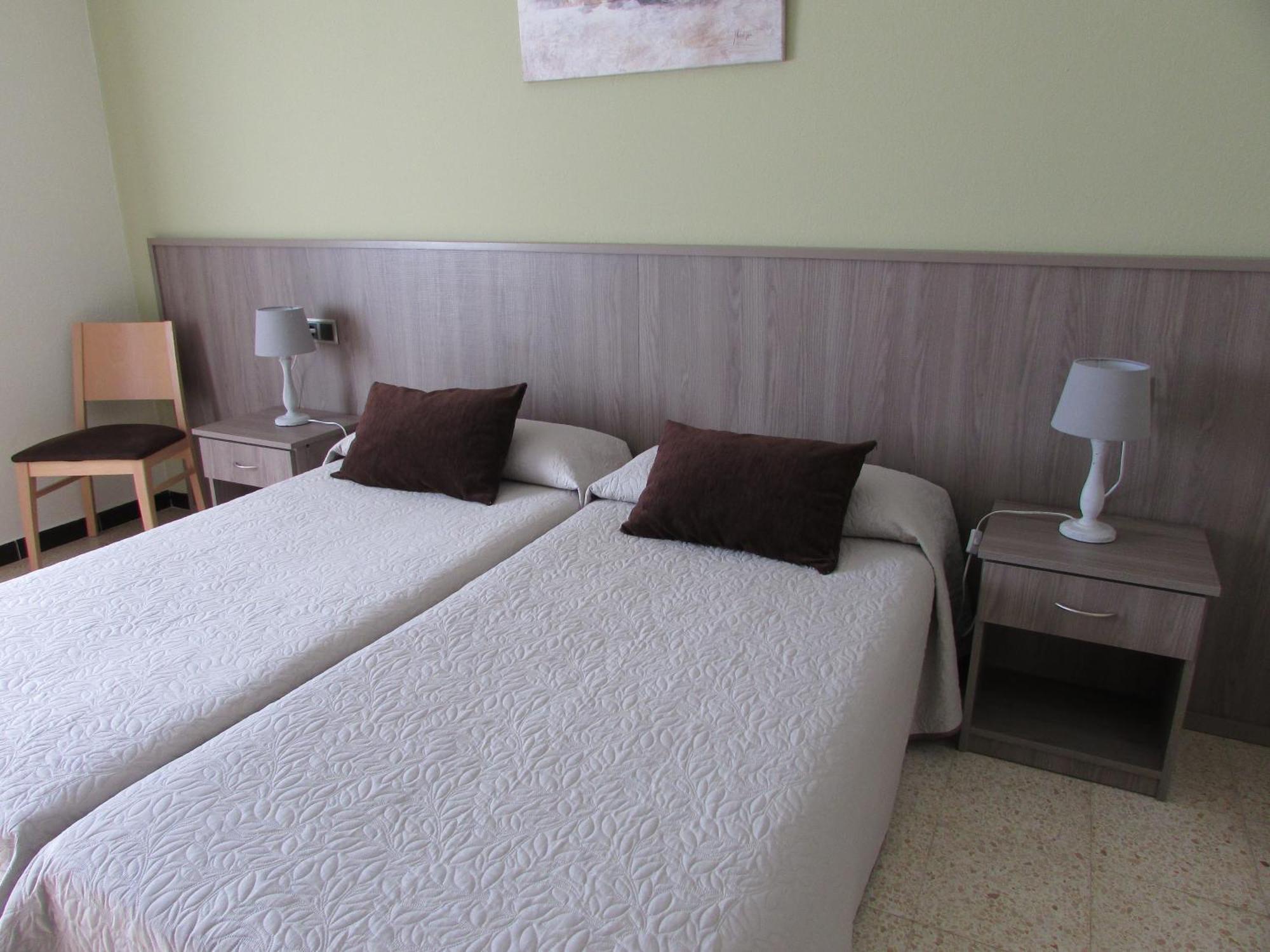 Hostal Can Bassalis بالس الغرفة الصورة